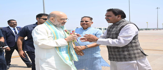 बस्तर की धरती पर अमित शाह का स्वागत, पंडुम महोत्सव में करेंगे शिरकत