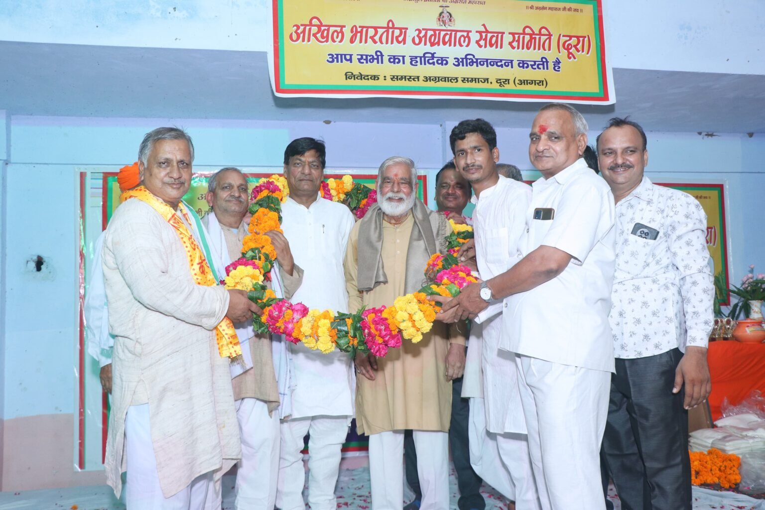 5149 वीं अग्रसेन जयंती पर मंच पर दिखी अग्रवाल समाज की एकजुटता, 2027 में फतेहपुर सीकरी विधानसभा से दिखेगी अग्रवाल समाज की भागेदारी