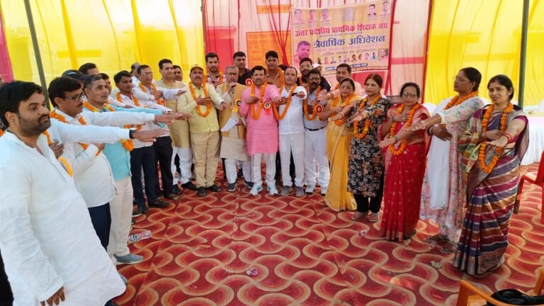 आनन्द दुबे, संरक्षक, चन्द्रभान चौरसिया अध्यक्ष, ओमप्रकाश पाण्डेय मंत्री बने