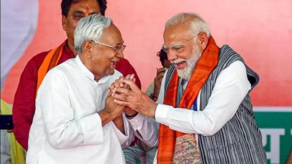 नीतीश पर संशय पैदा कर एनडीए को नुकसान पहुंचा सकता है महागठबंधन