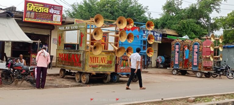 देवोत्थान एकादशी से गूंजेगी शहनाइयां कस्बा के बाजारों में बढ़ने लगी रौनक
