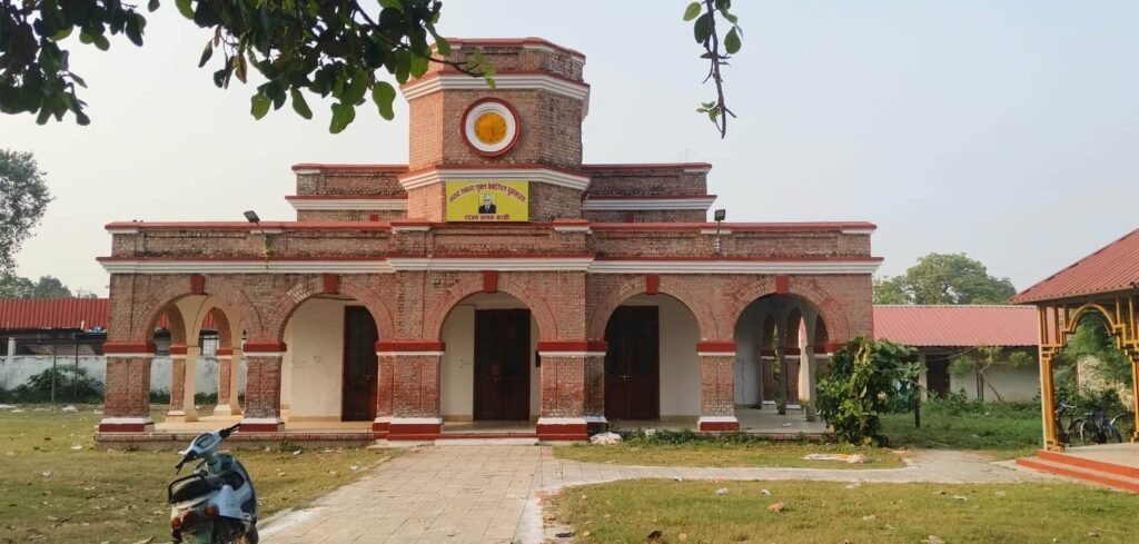 टाउन क्लब को बंचा लीजिये डीएम साहब!
