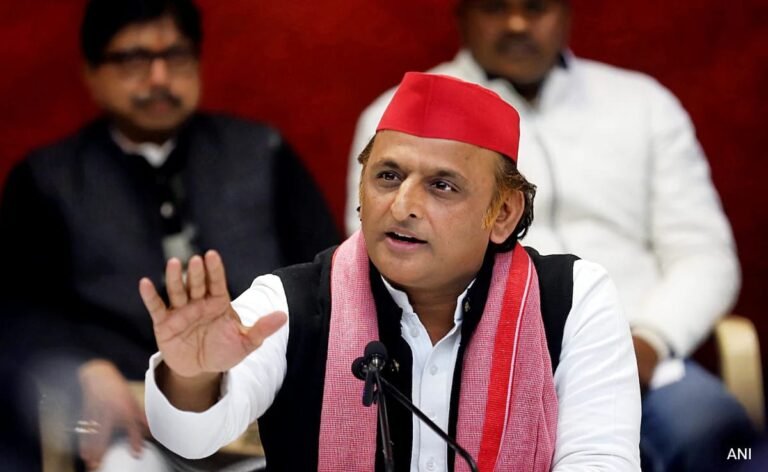 समाजवादी पार्टी अब क्षेत्रवार घोषणापत्रों से लड़ेगी चुनावी जंग, भाजपा के ‘वृहद राष्ट्रवाद’ को देगी सीधी चुनौती