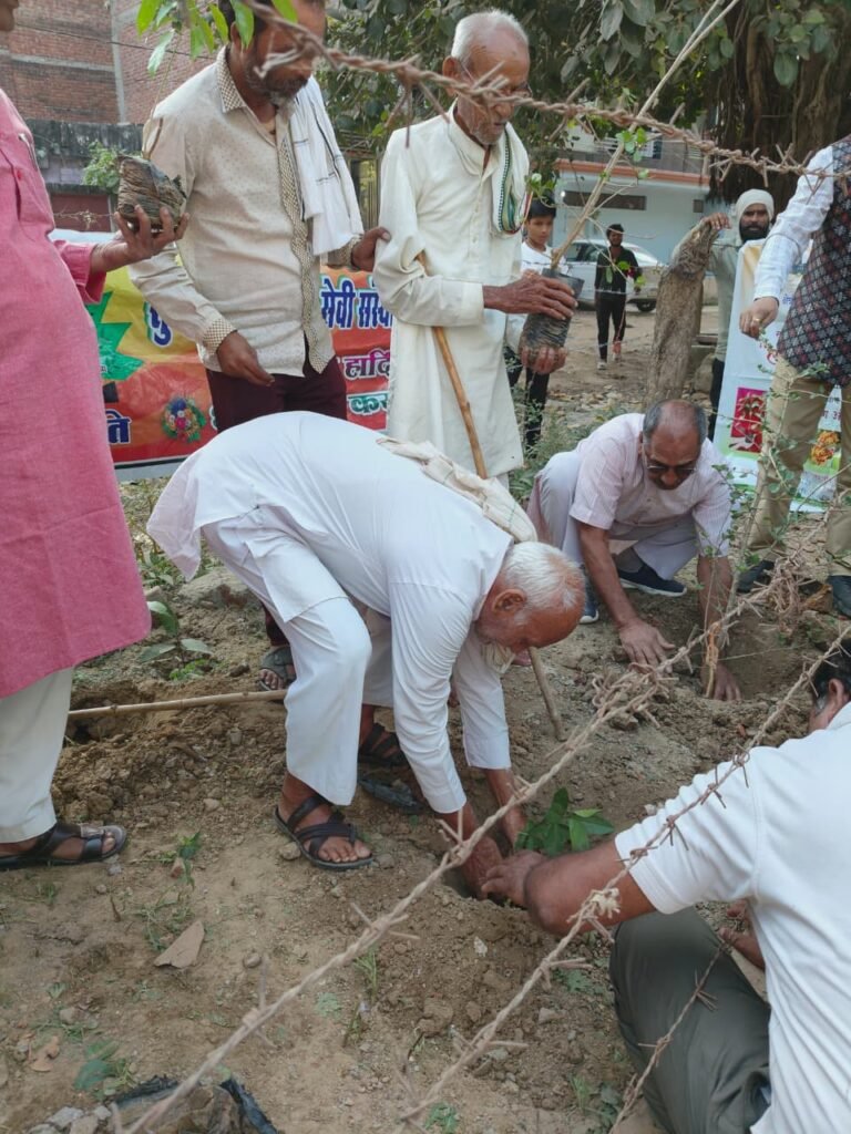 पौधे ही हमारे फेफड़े हैं उनका संरक्षण जरूरी है – ज़ाकिर हुसैन