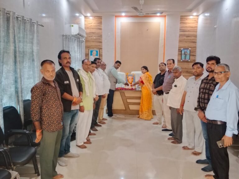 सरदार पटेल की जयंती पर किया गया माल्यार्पण, प्रशासनिक व जनप्रतिनिधियों ने दी श्रद्धांजलि