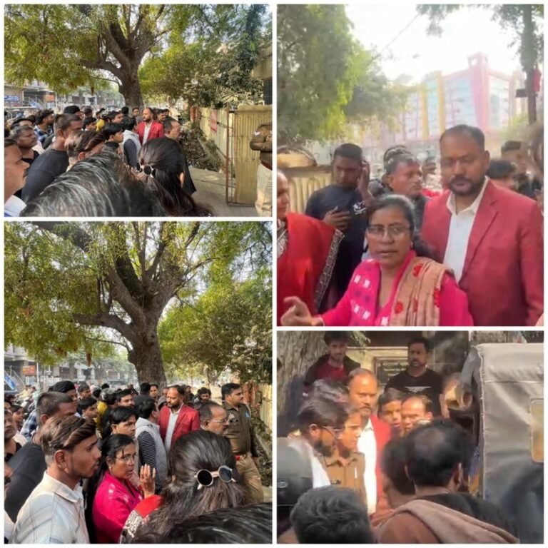 आगरा: आवास विकास सेक्टर-7 में धर्मांतरण का भंडाफोड़, पुलिस ने मौके से चार किये गिरफ्तार