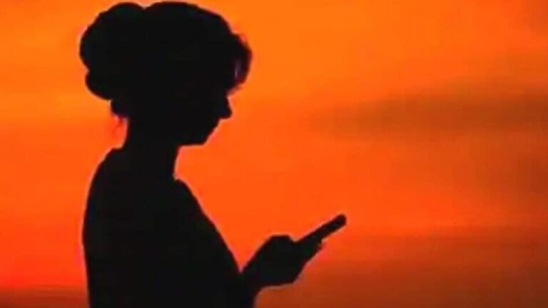 आगरा: हनीट्रैप में फंसाकर ब्लैकमेल किया, नहीं दिए पैसे तो युवक ने कर ली आत्महत्या – 36 दिन बाद खुला खौफनाक सच