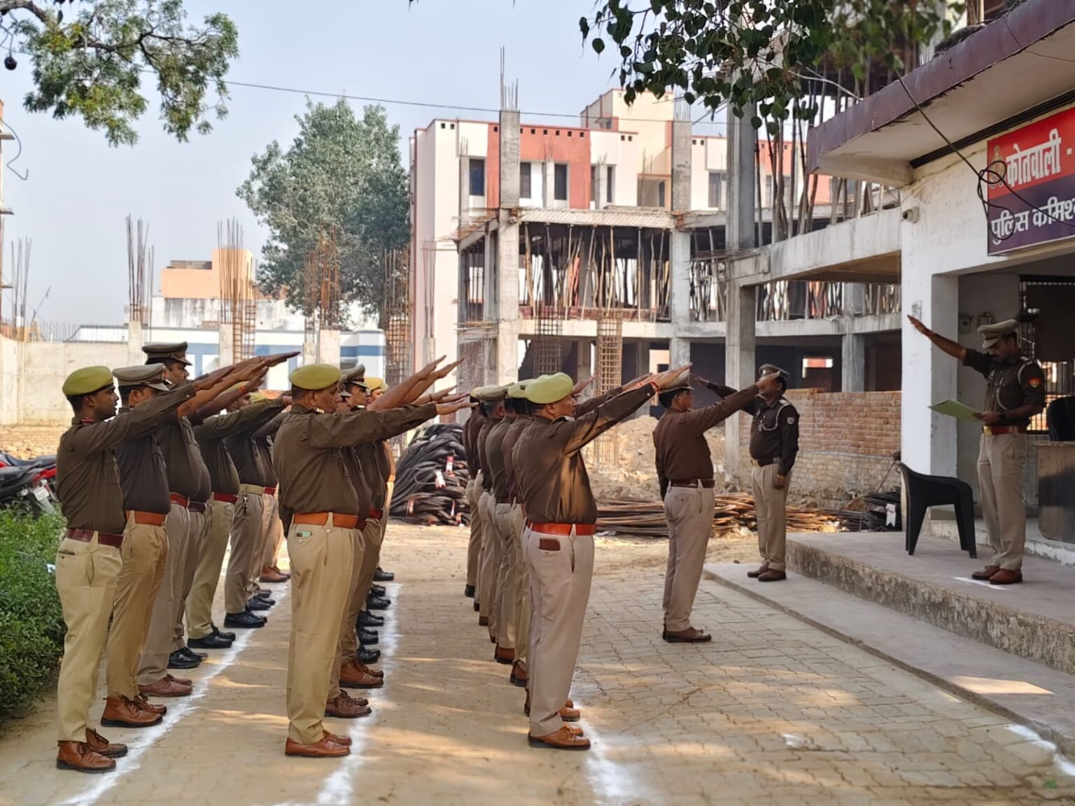 थाना फतेहाबाद में मनाया गया संविधान दिवस पुलिस कर्मियों को दिलाई शपथ