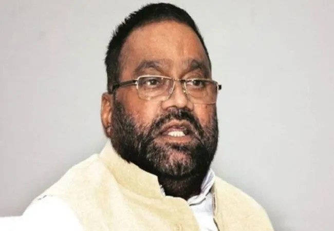 स्वामी प्रसाद मौर्य ने धीरेंद्र शास्त्री की यात्रा को बताया असंवैधानिक, बोले- डबल इंजन सरकार हर मोर्चे पर नाकाम