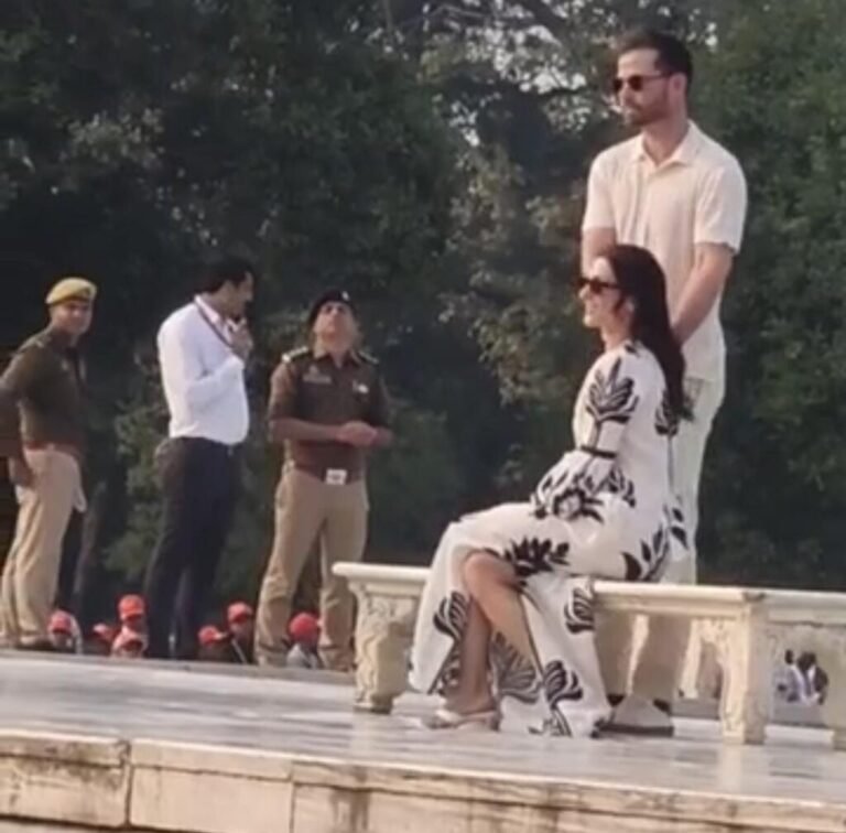 डोनाल्ड ट्रंप के बेटे ने पत्नी डायना के साथ किया ताजमहल का दीदार, सुरक्षा के रहे कड़े इंतजाम, चारों ओर तैनात रही पुलिस