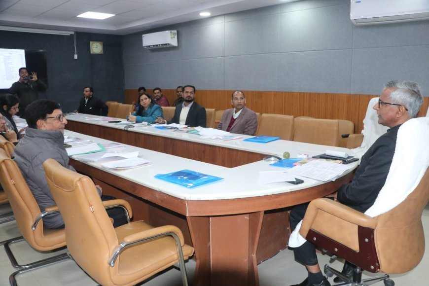 आगरा: मंडलीय फल-शाकभाजी एवं पुष्प प्रदर्शनी 2026 का आयोजन 21-23 फरवरी को, ताज महोत्सव स्थल पर होगा भव्य इवेंट