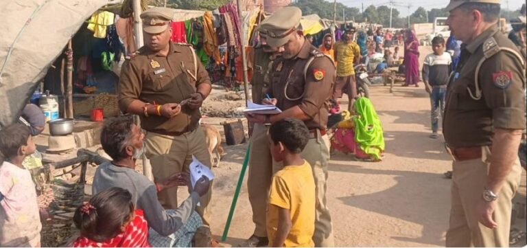 आगरा में योगी के फरमान पर सख्ती: बांग्लादेशी-रोहिंग्या घुसपैठियों पर पुलिस का छापेमारी अभियान, 3 हजार सफाईकर्मियों की सूची मांगी