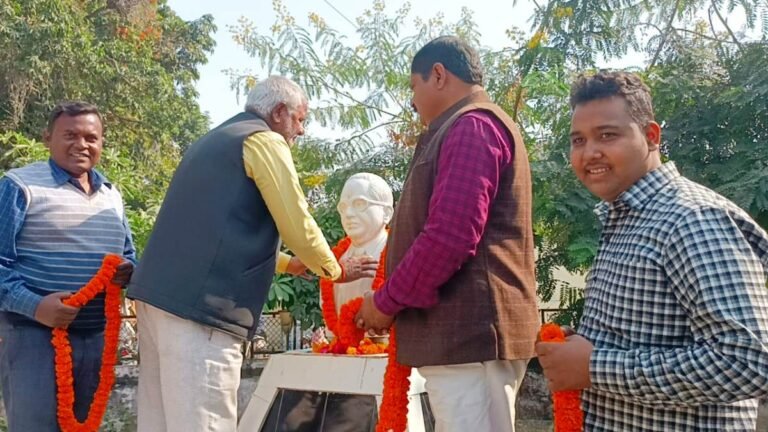 परिनिर्वाण दिवस की पूर्व संध्या पर मेधा ने बाबा साहब को किया नमन्