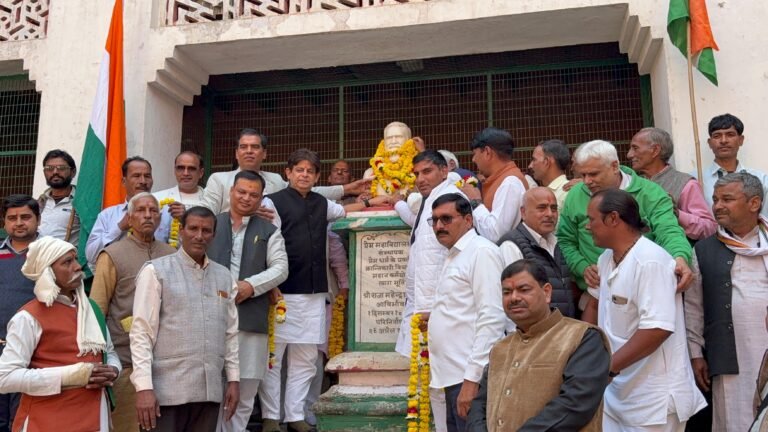 राजा महेन्द्र प्रताप को ‘भारत रत्न’ देने की मांग पर प्रपौत्र के नेतृत्व में निकली ‘प्रेम धर्म-पदयात्रा’