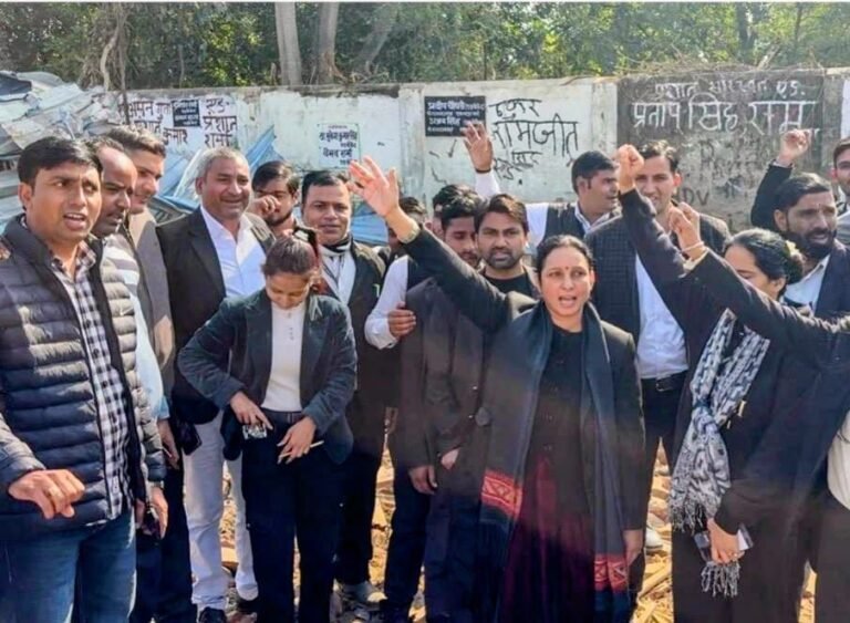 हल्दीघाटी में अधिवक्ताओं के चेंबर तोड़े जाने पर सचिव पद की प्रत्याशी पूजा वर्मा भड़कीं, उग्र आंदोलन की चेतावनी