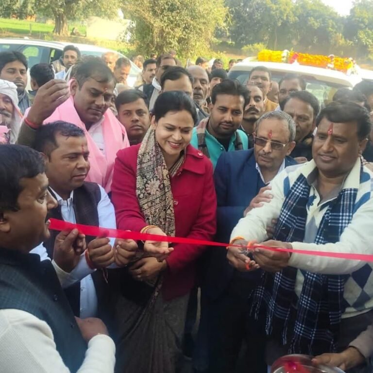 फतेहाबाद: जिला पंचायत अध्यक्ष ने विकास कार्यों का शुभारंभ कर कहा- देश और प्रदेश में बह रही विकास की गंगा