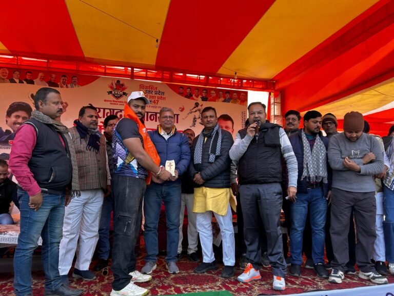 खेरागढ़ विधानसभा क्रिकेट महासंग्राम के दूसरे दिन इरादतनगर व रिछोहा ने दर्ज की जीत