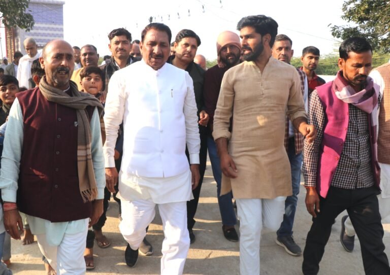 कृषि मंत्री श्री ऐदल सिंह कंषाना ने घुरैयाबसई में विकास कार्यों का किया लोकार्पण