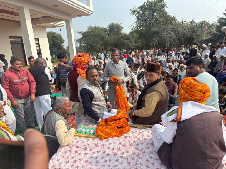 फतेहाबाद के ग्राम नीवरी में लगाई गई जन चौपाल, विकसित भारत जी राम जी पर किया जागरूक