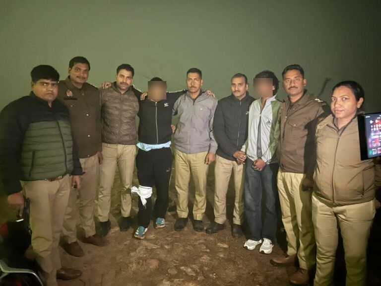 राज चौहान हत्याकांड का इनामी अभियुक्त मुठभेड़ में गिरफ्तार, पैर में लगी गोली