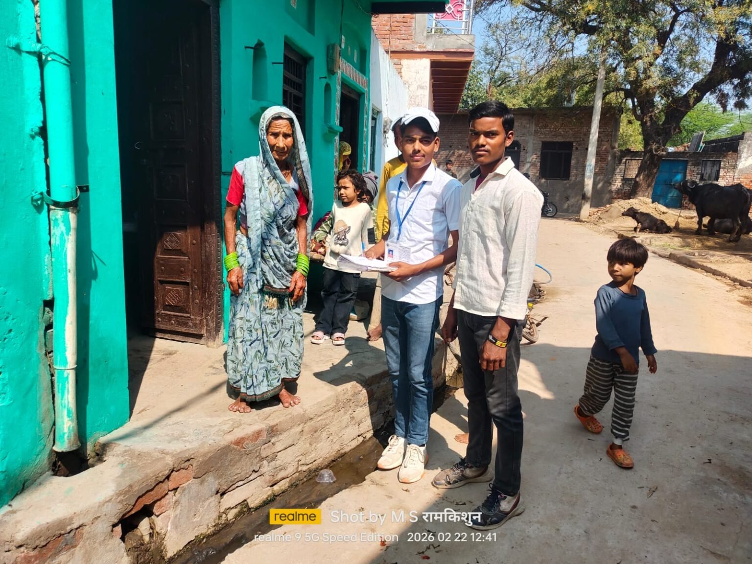 राष्ट्रीय सेवा योजना के सिविल में स्वयंसेवकों ने घर-घर जाकर किया महिला और पुरुषों का सर्वे