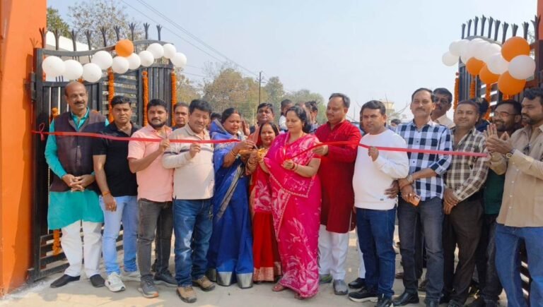 नगर पालिका अध्यक्ष नेहा वर्मा ने किया सरदार बल्लभ भाई पटेल स्मृति पार्क का उद्घाटन