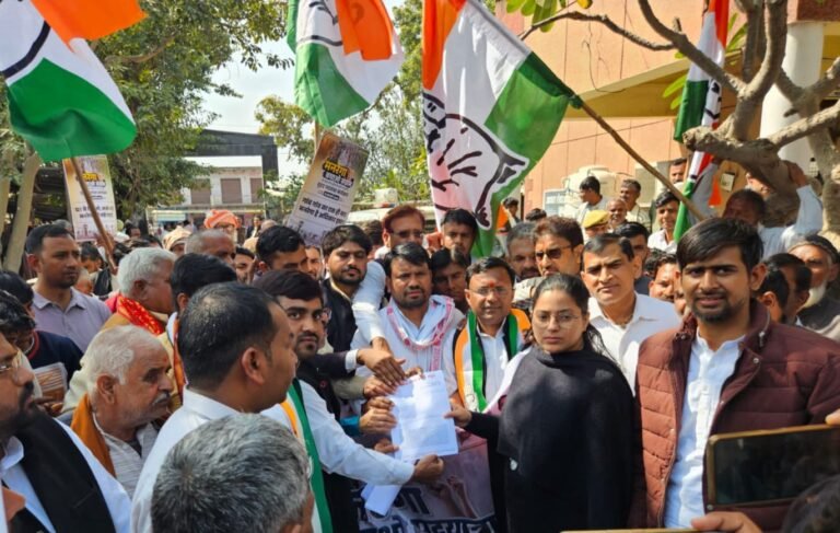 ग्रामीण ग़रीबों की हुंकार,मनरेगा बहाल करने की मांग को लेकर कांग्रेस की पदयात्रा सम्पन्न