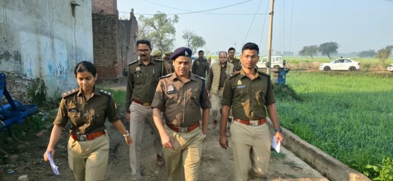 मथुरा में साइबर अपराधियों पर बड़ी कार्रवाई: 34 गिरफ्तार, 45 फरार