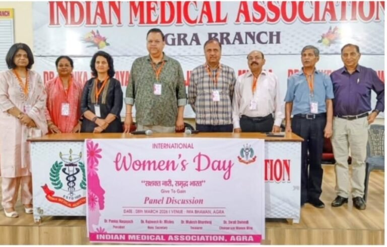 नारी समाज के संस्कार और संवेदनशीलता की वाहक