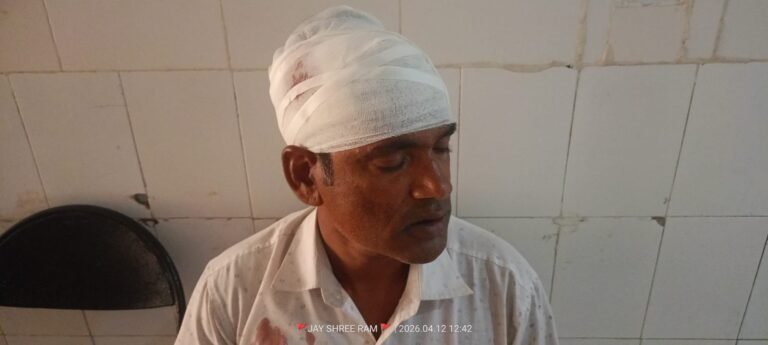 खेत में मुड्डी गाड़ने को लेकर दो पक्षों में विवाद, पुलिस ने किया चालान