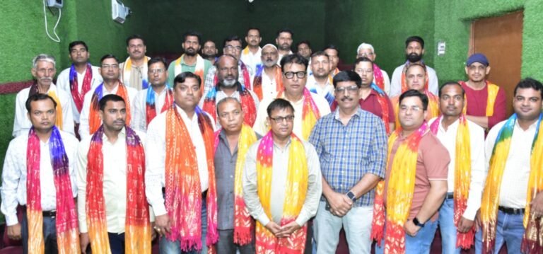 ग्रामीण पत्रकारिता लोकतंत्र की मजबूत नींव, स्व. बालेश्वर लाल की 39वी पुण्यतिथि पर हुआ सम्मान समारोह