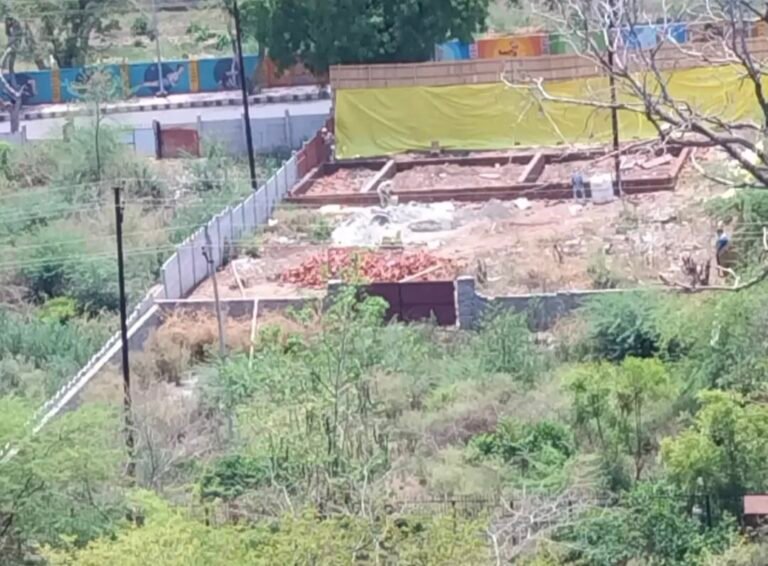 शाहकुली क्षेत्र में कथित अवैध निर्माण पर प्रशासन और पुरातत्व विभाग ने लिया संज्ञान
