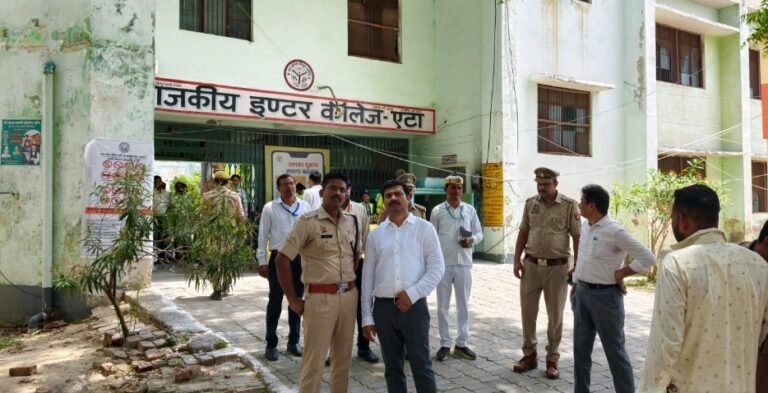 पुलिस भर्ती परीक्षा-2025 में सख्ती, डीएम-एसएसपी ने किया औचक निरीक्षण