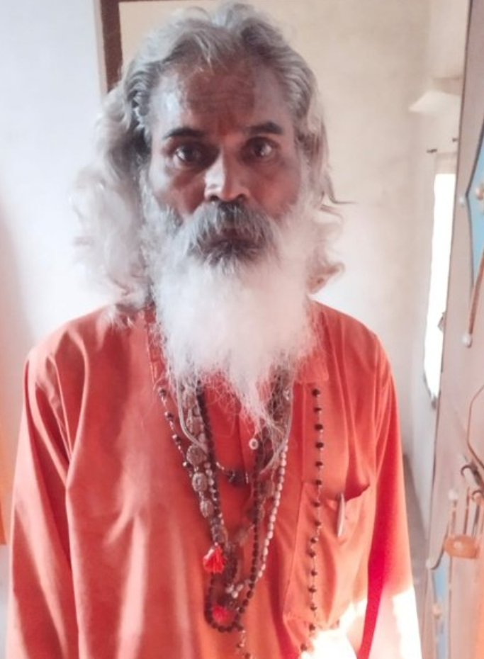 कैमावली मंदिर में सेवा कर रहे संत ने तोड़ी शिव परिवार की मूर्तियां, गिरफ्तार