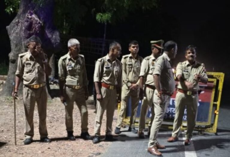 मडराक थाना प्रभारी सुरेंद्र कुमार पाण्डेय ने संभाली कमान, सघन चेकिंग अभियान से अपराधियों में मचा हड़कंप