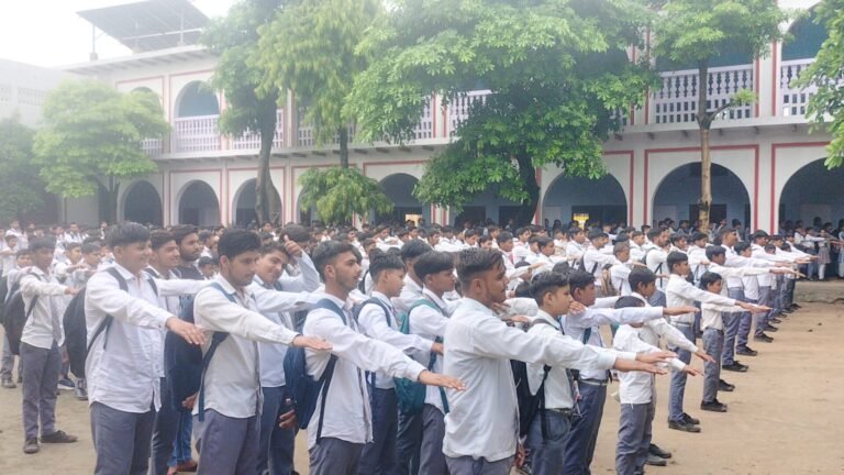 नशामुक्त भारत के संकल्प के साथ विद्यार्थियों ने ली शपथ