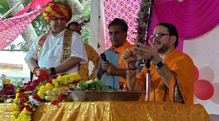 शिव महापुराण कथा में पहुंचे भावी विधायक प्रत्याशी चौधरी यशपाल सिंह, किया बड़ा ऐलान